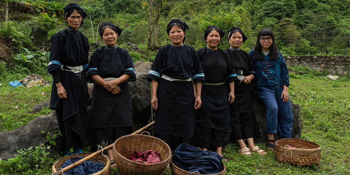 Thao Vu (at far right) with her collaborators in the Nùng An community, Cao Bằng province, Vietnam.
